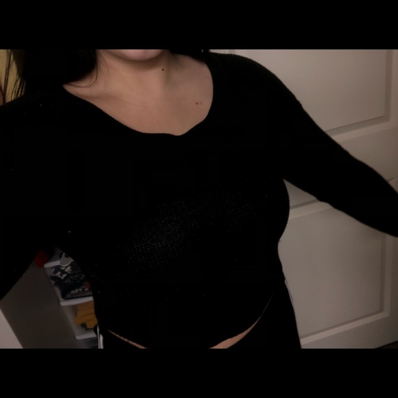 Black Crop Top Sweater - Picture 2 of 3